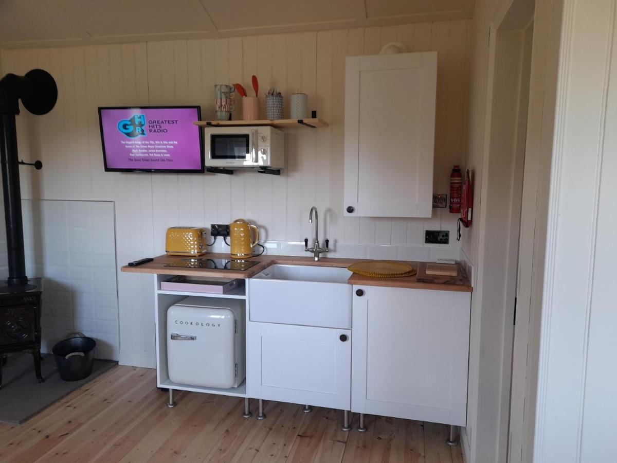 Apartmán Dinky'S Den Coverack Exteriér fotografie